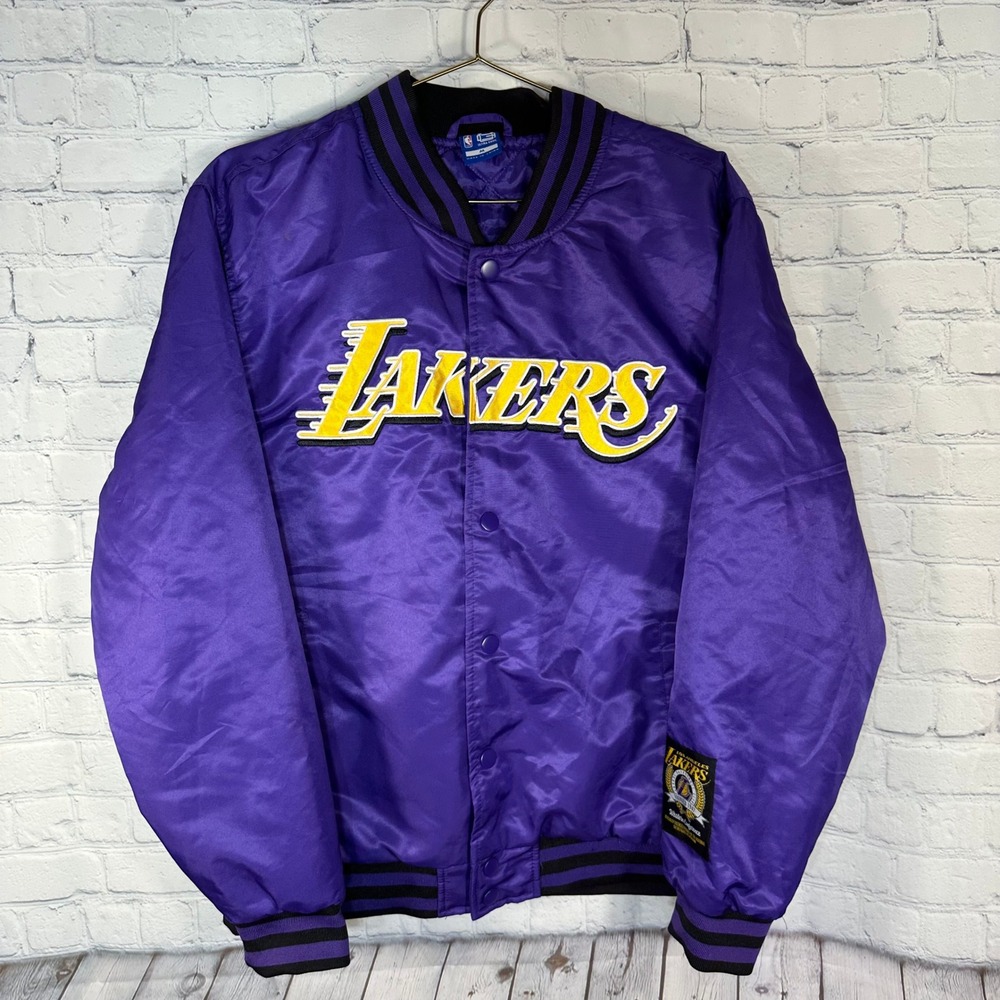 Ultra Game NBA Los Angeles Lakers Purple Satin Varsity Bomber Jacket Mens Medium